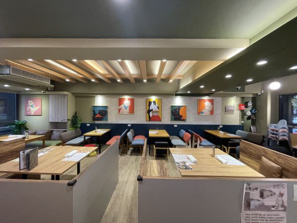 森林小徑文心店用餐環境